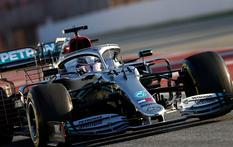 Mercedes toont opvallende truc tijdens tweede F1 testdag