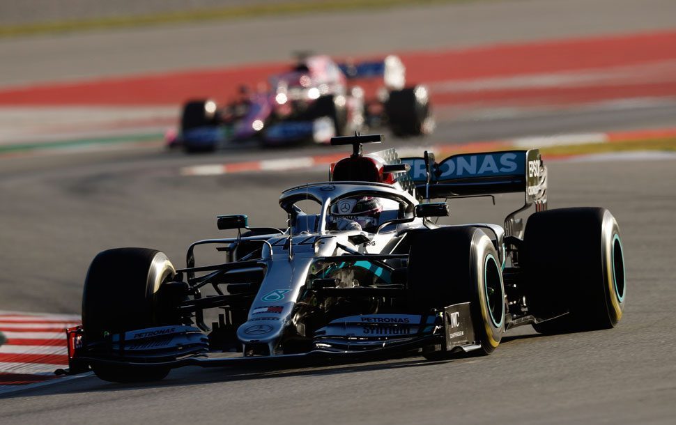 Een Mercedes-F1-Wagen op een van de testdagen, eerder dit jaar