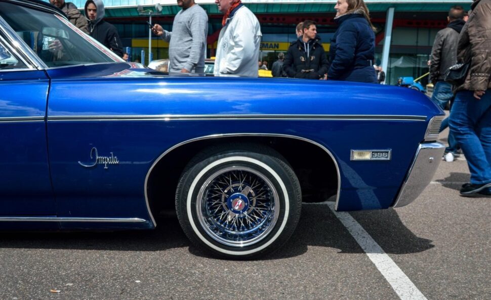 Zijaanzicht Chevrolet Impala