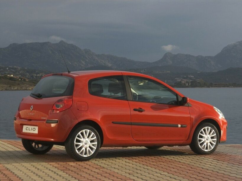 Auto van het Jaar Renault Clio Dynamique Luxe '05