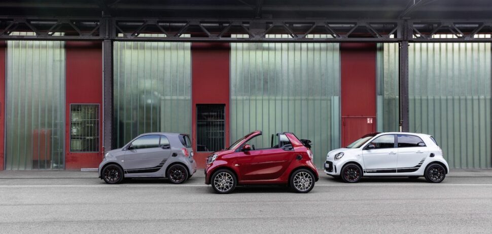 Een trio van Smart-auto's