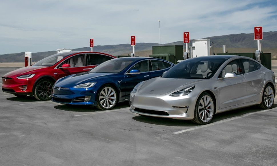 Tesla noemt haar oplaadpunten Superchargers