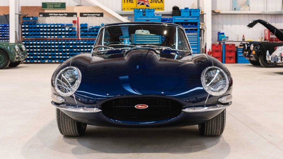Jaguar E-Type restomod