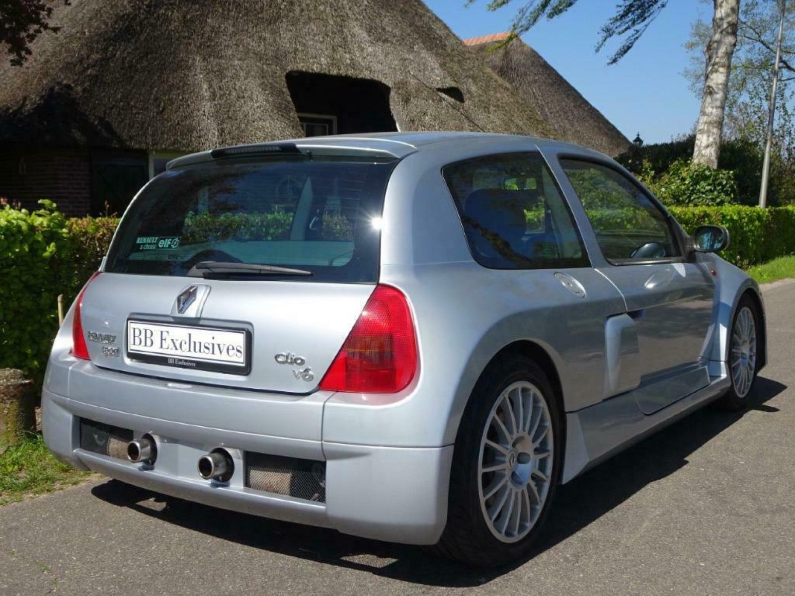tij Kroniek Respectievelijk Dit is de goedkoopste Clio V6 van Nederland - Autoblog.nl