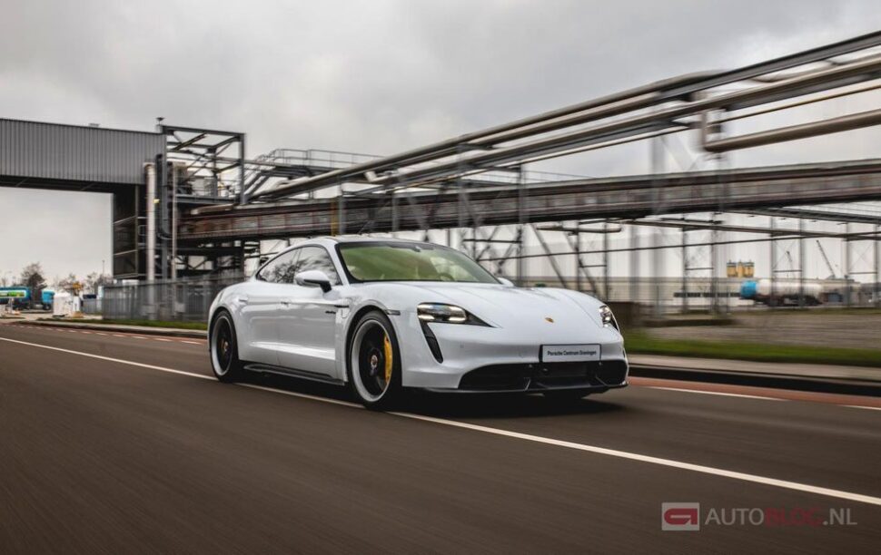 Porsche Taycan, een van de elektrische auto's die in 2020 te bestellen is