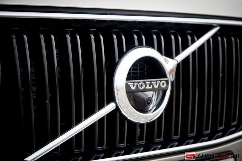 De neus van een Volvo XC90