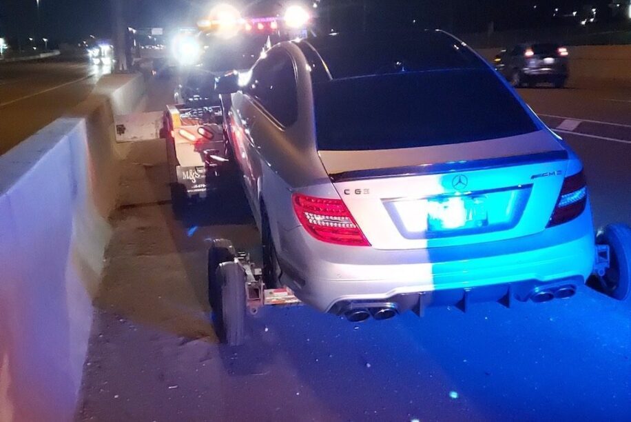 Politie betrapt 19-jarige met 308 km/u in C63 AMG