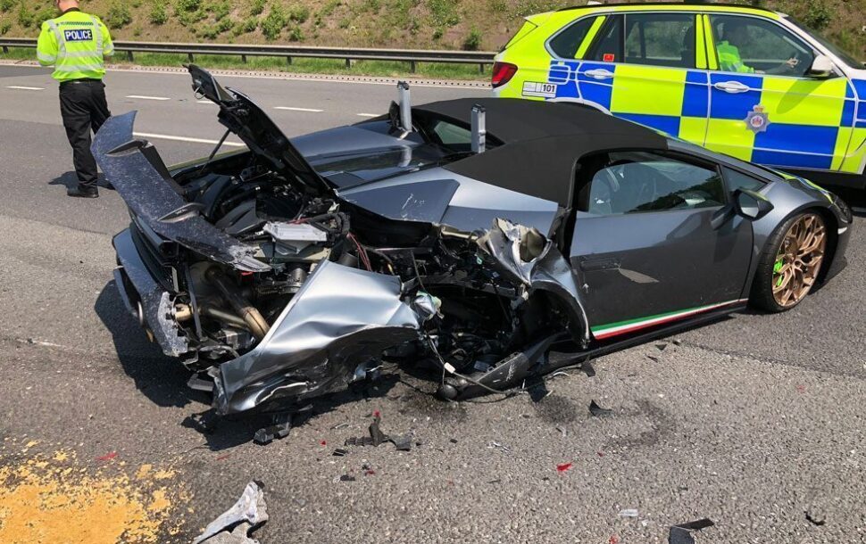 Lamborghini Huracán Performante Spyder crash, 20 minuten na aflevering