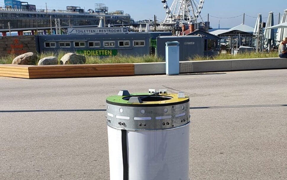 Via deze zelfrijdende vuilnisbak wordt data verzameld die van pas kan komen voor autonome auto's