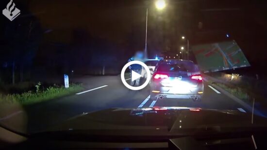Politieachtervolging Golf GTI op A4 (240 km/u)