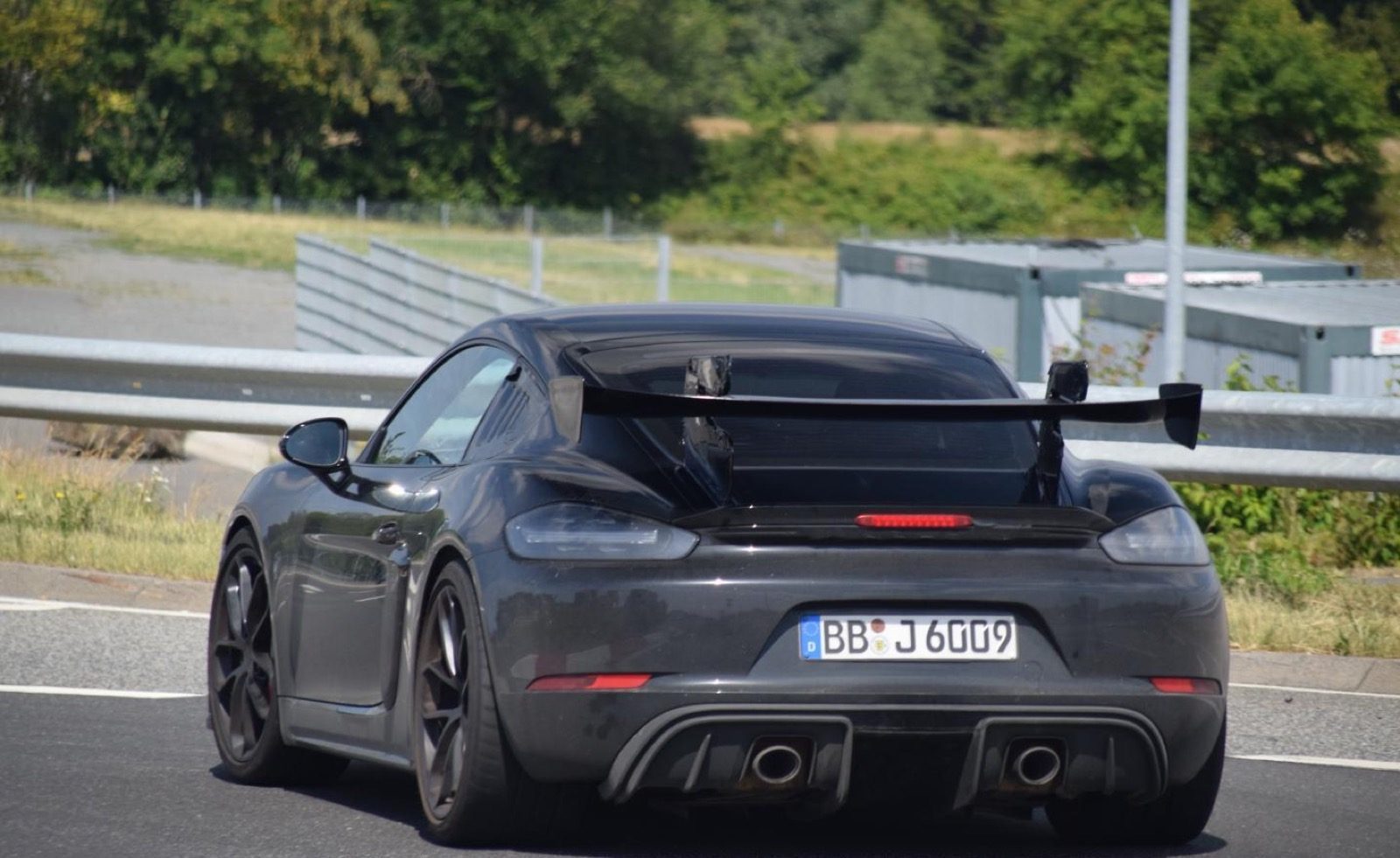 718 GT4 RS