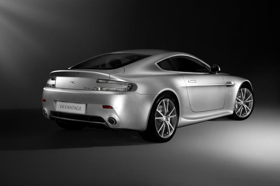 Aston Martin Vantage versies