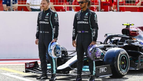 Hamilton en Bottas ruilen van chassis