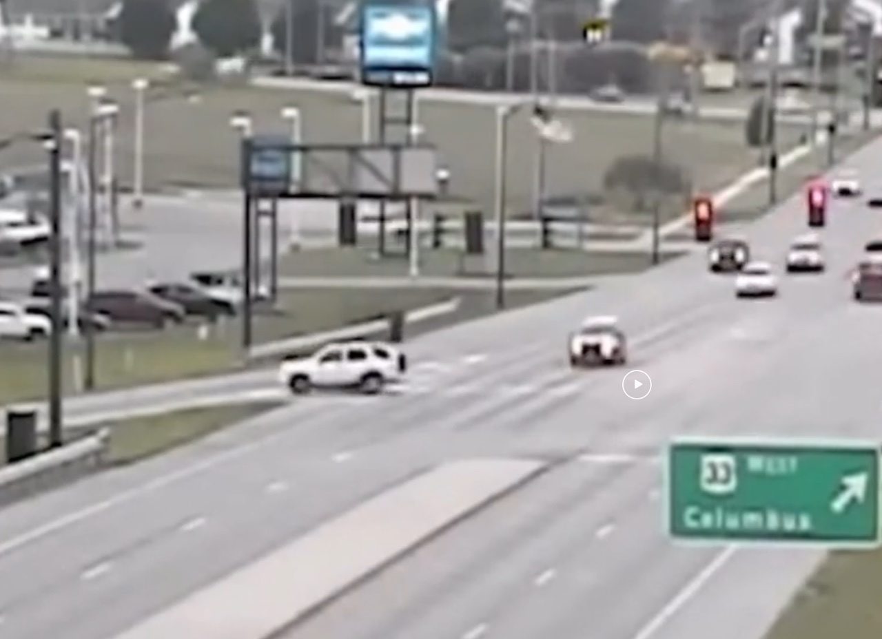 Video: wat heeft deze automobilist gedronken?