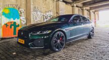 Jaguar XF (2021) rijtest video