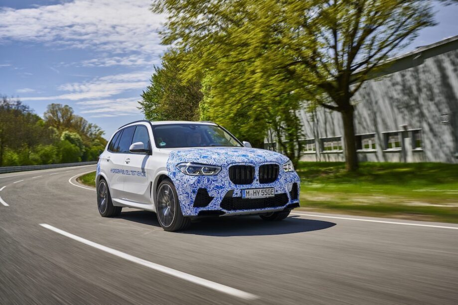BMW X5 op waterstof gaat nu echt rijden