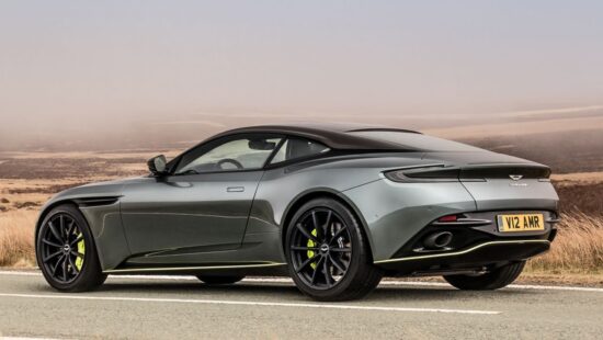 Aston Martin designer vertrekt naar.. Dacia!
