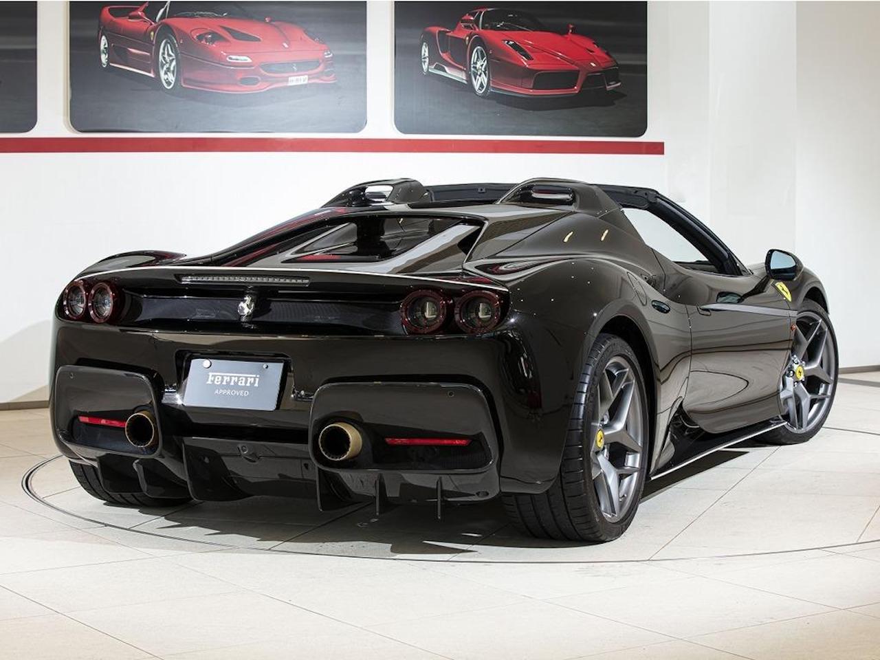 Ferrari J50 te koop