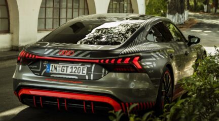 Audi e-tron GT cover