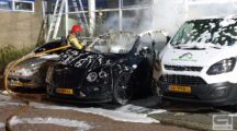 Bentley Bentayga in brand gestoken in Zaandam