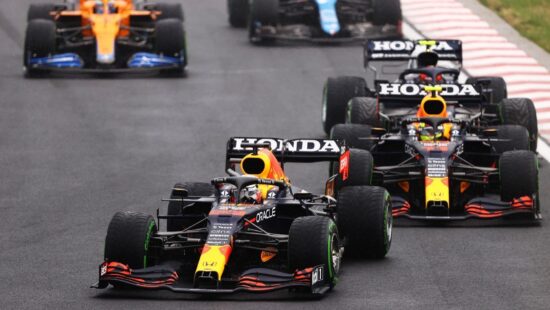 Red Bull pakt gridstraf