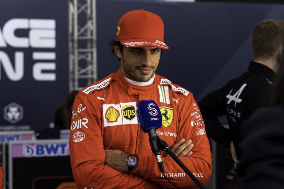 Sainz tekende Ferrari contract