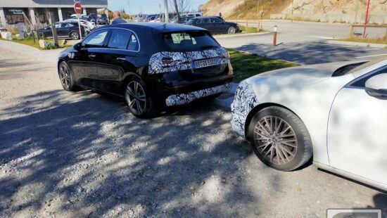 Autoblog-lezer spot Mercedes met camouflage
