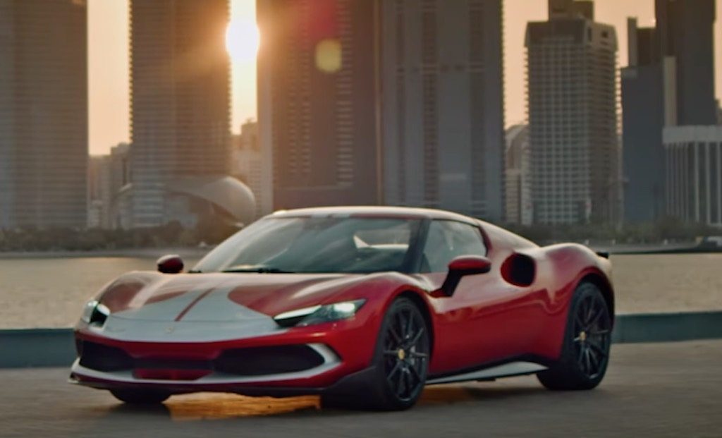 Video: Ferrari deelt actiebeelden van 296 GTB