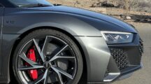 Video: zelfs met een Audi R8 kan een dragrace fout gaan