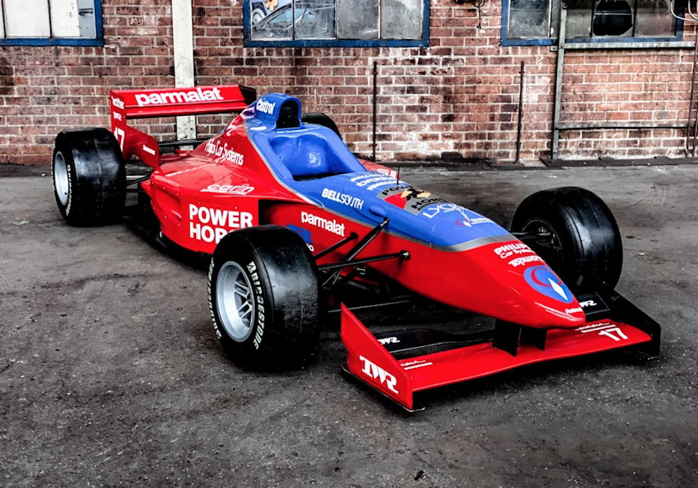 Koop een echte Formule 1 auto van Verstappen -