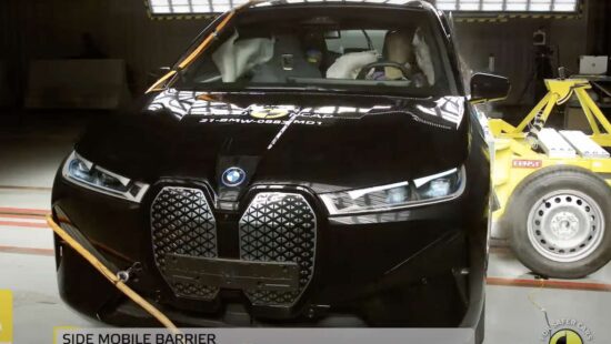Video: kijk hoe de nieuwe BMW iX compleet gesloopt wordt