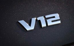 BMW bepaalt of jij een M760i xDrive Final V12 mag kopen