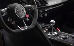 Een nieuwe Audi R8 met handbak? Dat kan