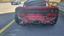 Video: Ferrari 812 Superfast vs Seat Leon Cupra eindigt fout