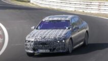 Video: BMW i7 op een circuit zien voelt raar