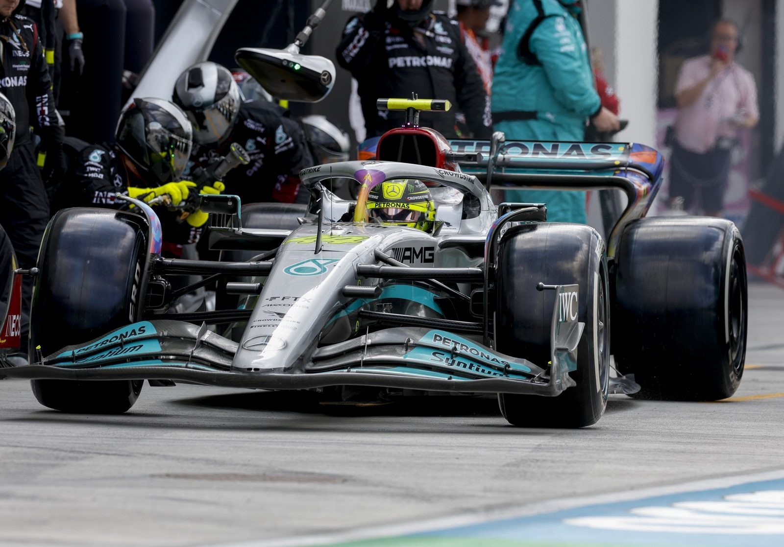 Mercedes blijft in F1
