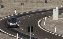 Succes! Fiat 500 kan op snelweg bijladen