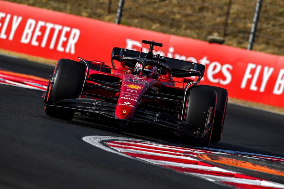 VT2 Hongarije: Verstappen kan Ferrari niet bijbenen