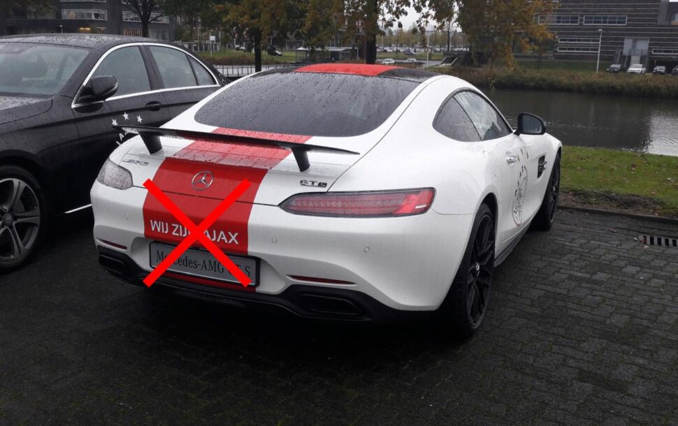Ajax verruilt Mercedes voor BMW