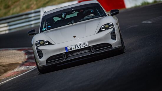 Porsche Taycan de snelste elektrische productieauto op de Nürburgring