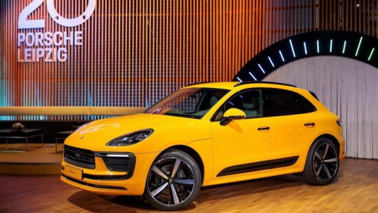 Meer mensen zouden een Porsche Macan in Signal Yellow moeten bestellen