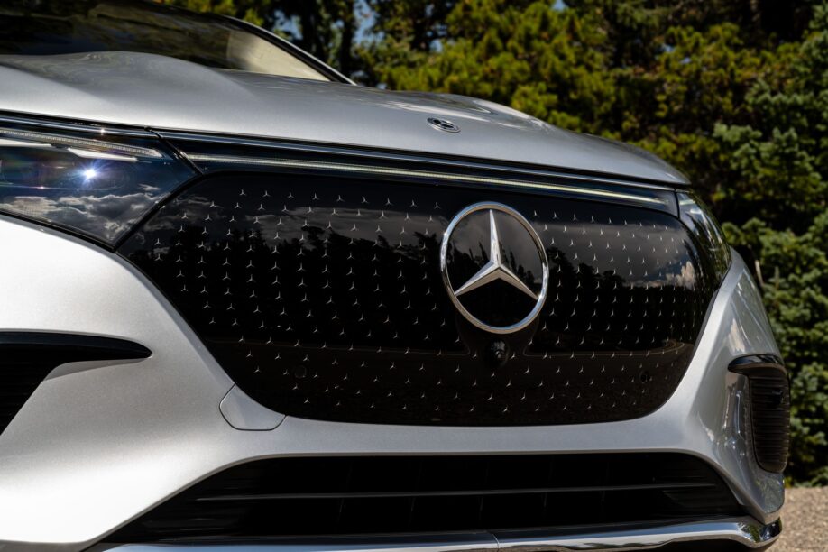 Mercedes EQS SUV rijtest en video