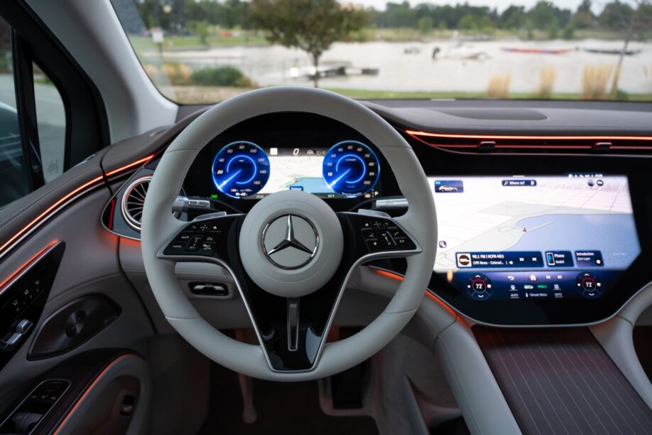 Mercedes EQS SUV interieur