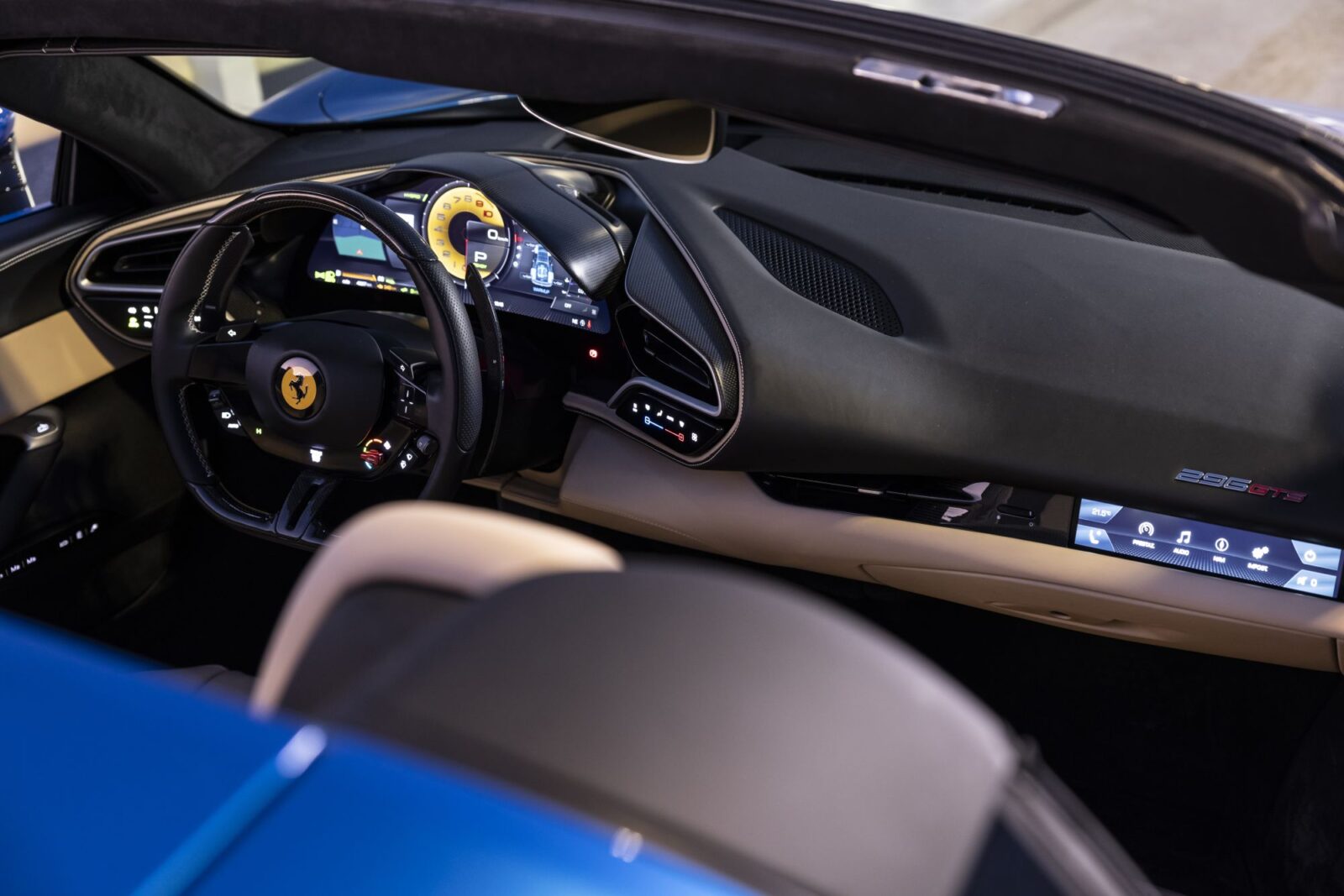 Ferrari 296 GTS interieur