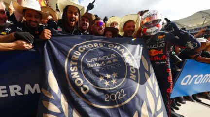 Video: Red Bull viert 2022 F1 constructeurstitel
