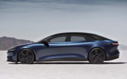 Lucid Air Sapphire sloopt Tesla Model S Plaid op de sprint