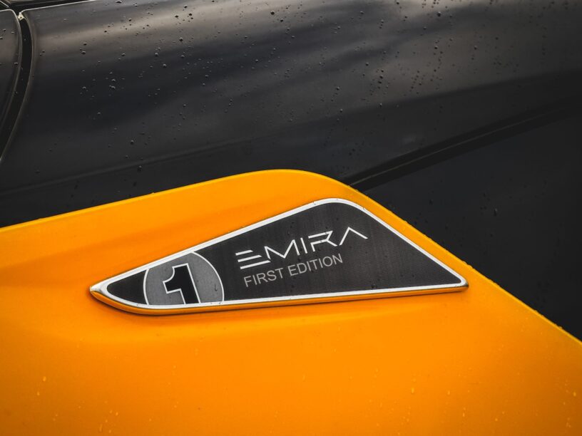 Lotus Emira V6 - rijtest