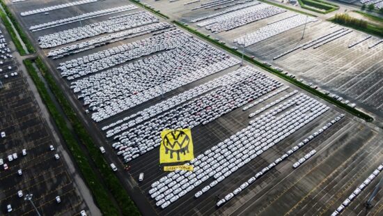 Greenpeace-activisten jatten Volkswagen sleutels