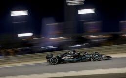 Mercedes: Red Bull is niet in te halen is en geeft het op!