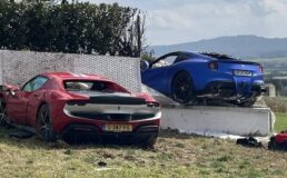 race tussen twee Ferrari's